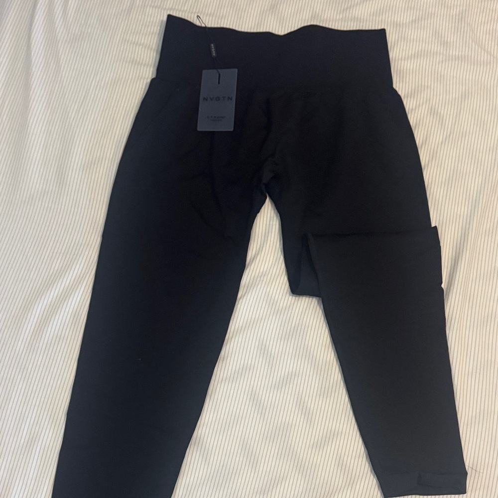 NVGTN Jet Black High-Waist Leggings